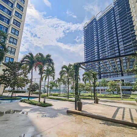 实达肯维申麦可公寓 莎阿南 外观 照片